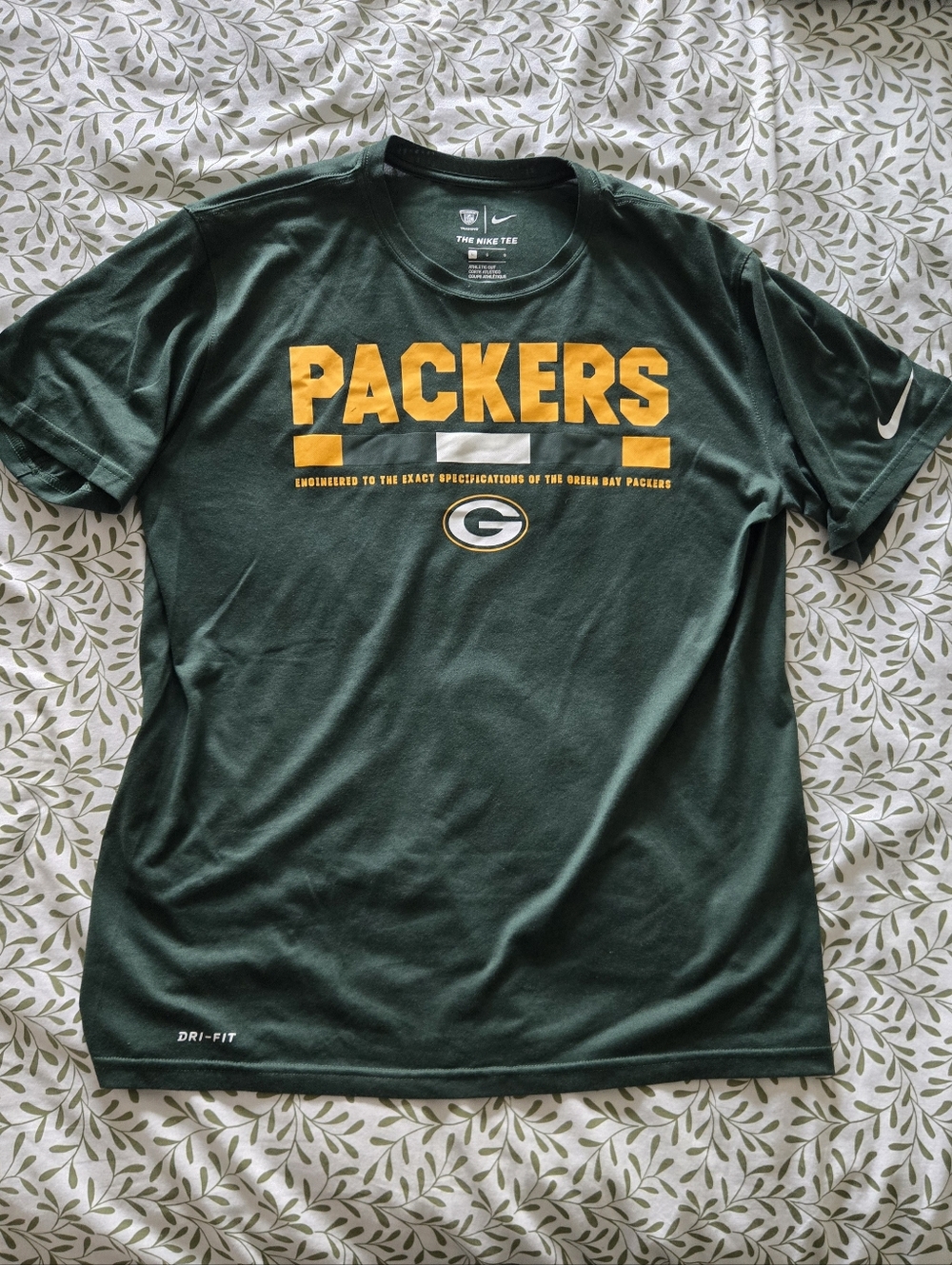 Nike Green Bay Packers Dri-FIT short sleeve T-Shirt - Size L